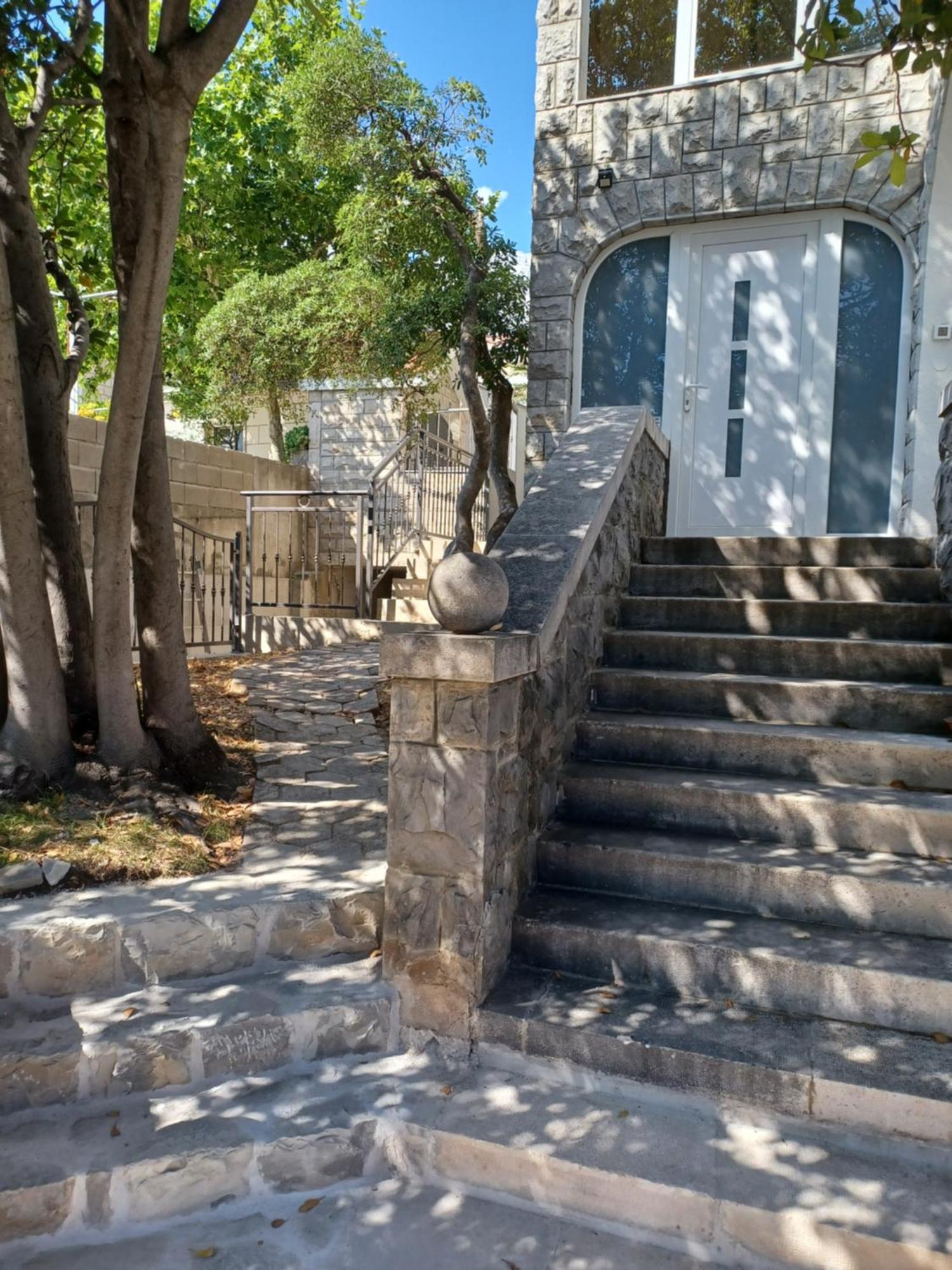 Apartments Emilija Makarska Dış mekan fotoğraf