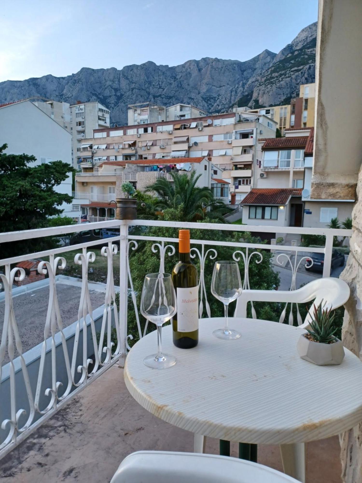 Apartments Emilija Makarska Dış mekan fotoğraf