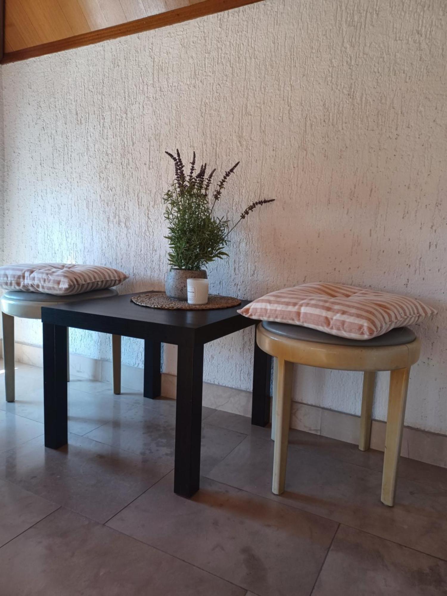 Apartments Emilija Makarska Oda fotoğraf