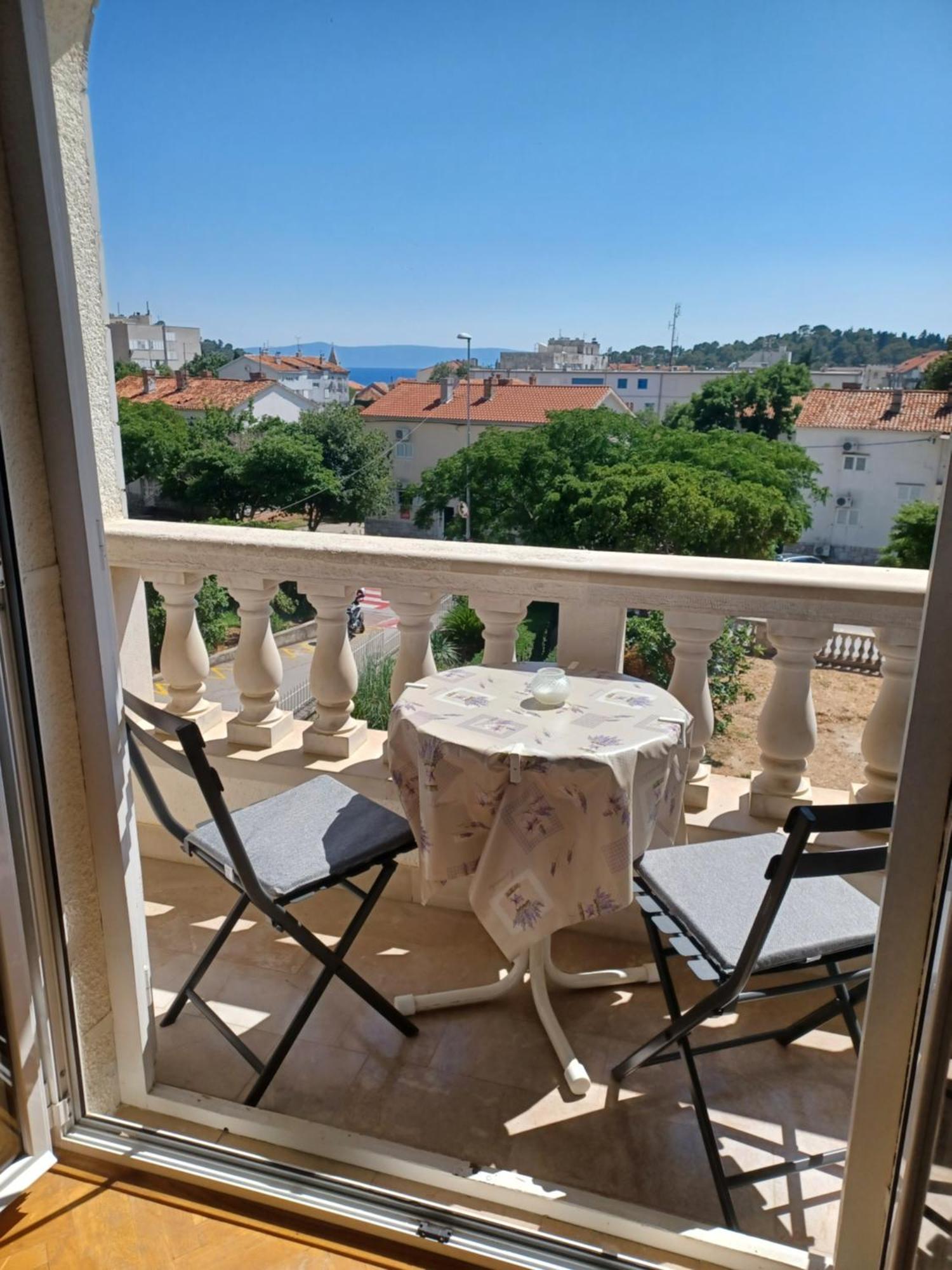 Apartments Emilija Makarska Oda fotoğraf